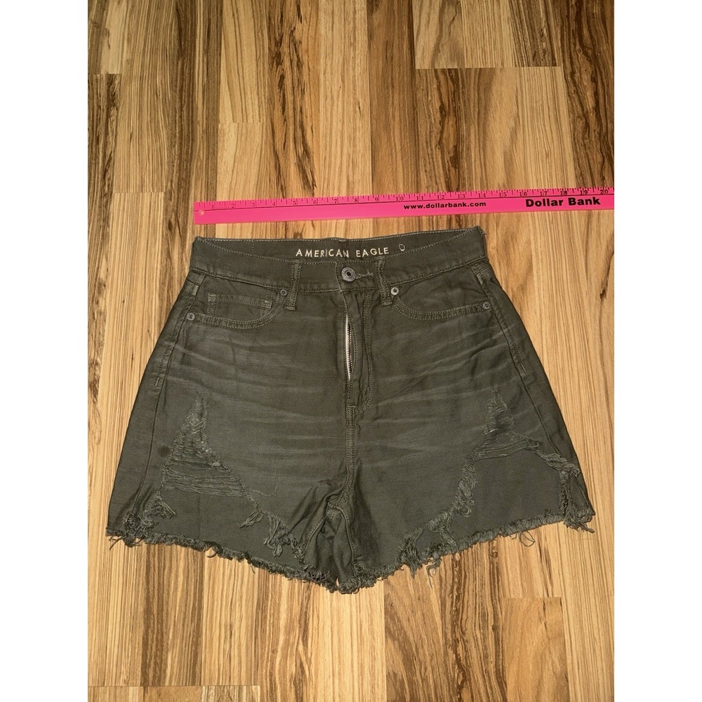 American Eagle Sz 4 Green Denim Distressed Highest Rise Mom Short Frayed‎